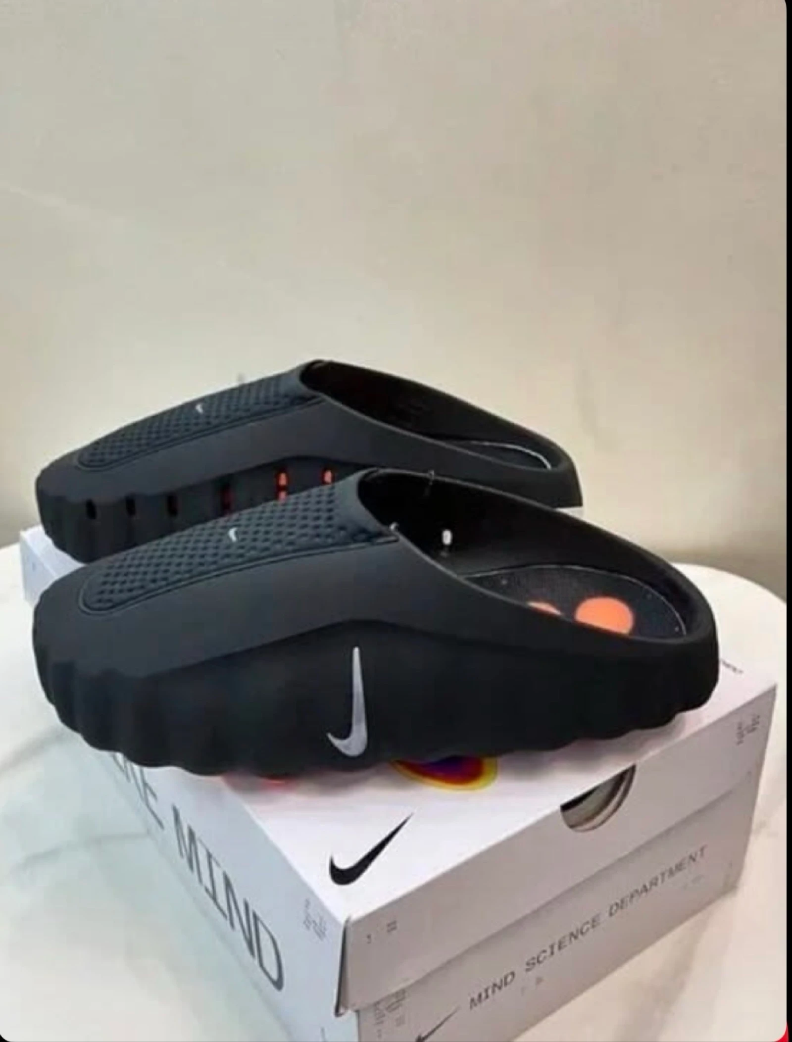 Nike mind 001 